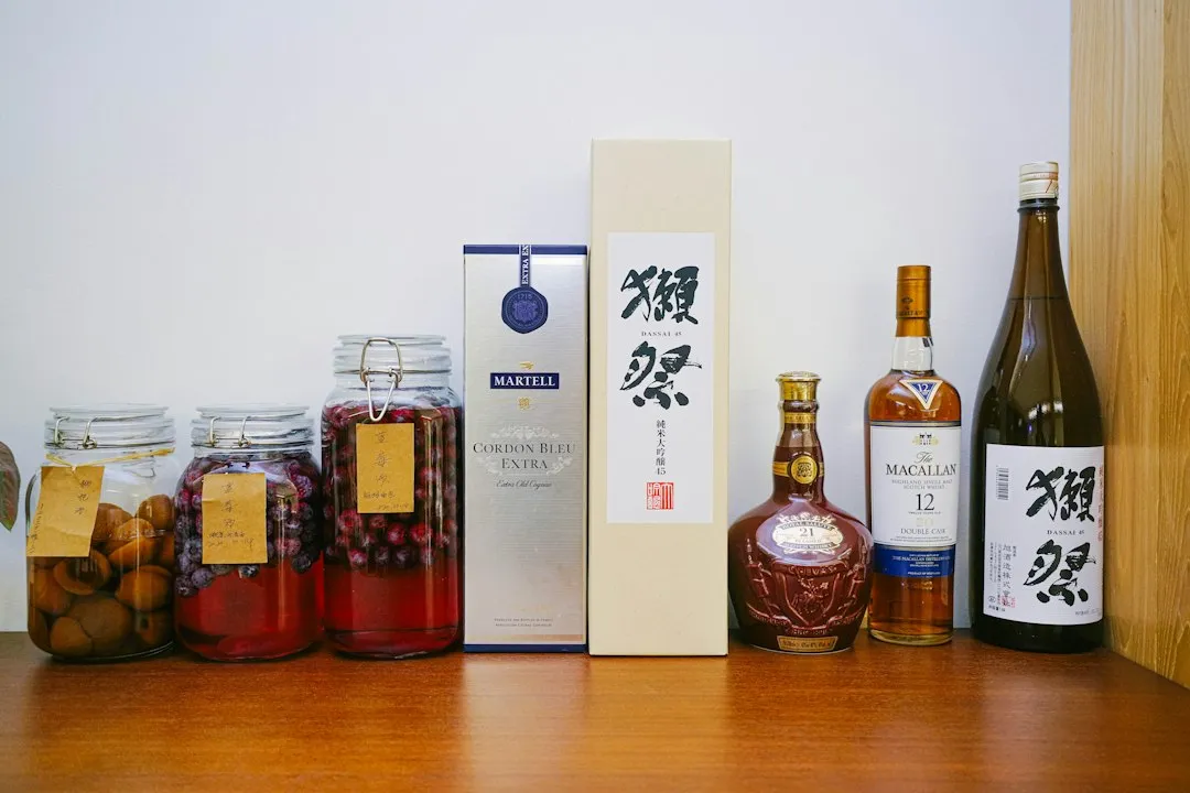 沈阳企业数字化转型：窝聚科技定制化开发平台技术优势解析